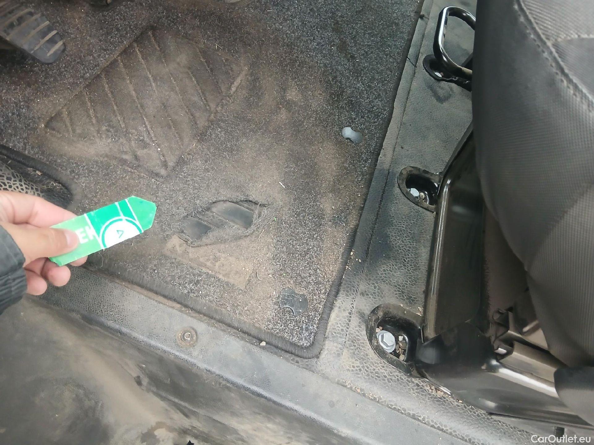  Nissan  NV400 NISSAN  / 2011 / 4P / furgón L2H2 3,5T 2.3dCi 99kW FWD Optima #10