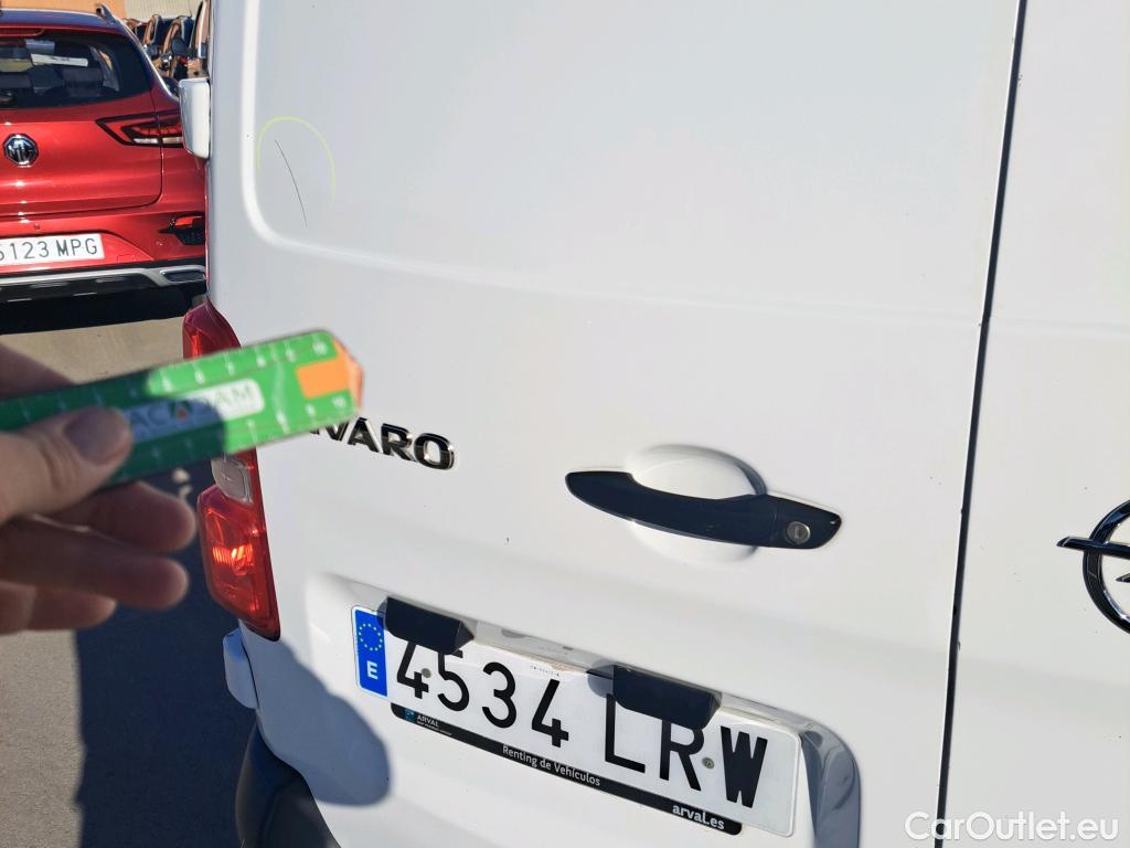  Opel  Vivaro OPEL  / 2019 / 4P / furgón 1.5 Diésel 74kW (100CV) S Inc. Express #24