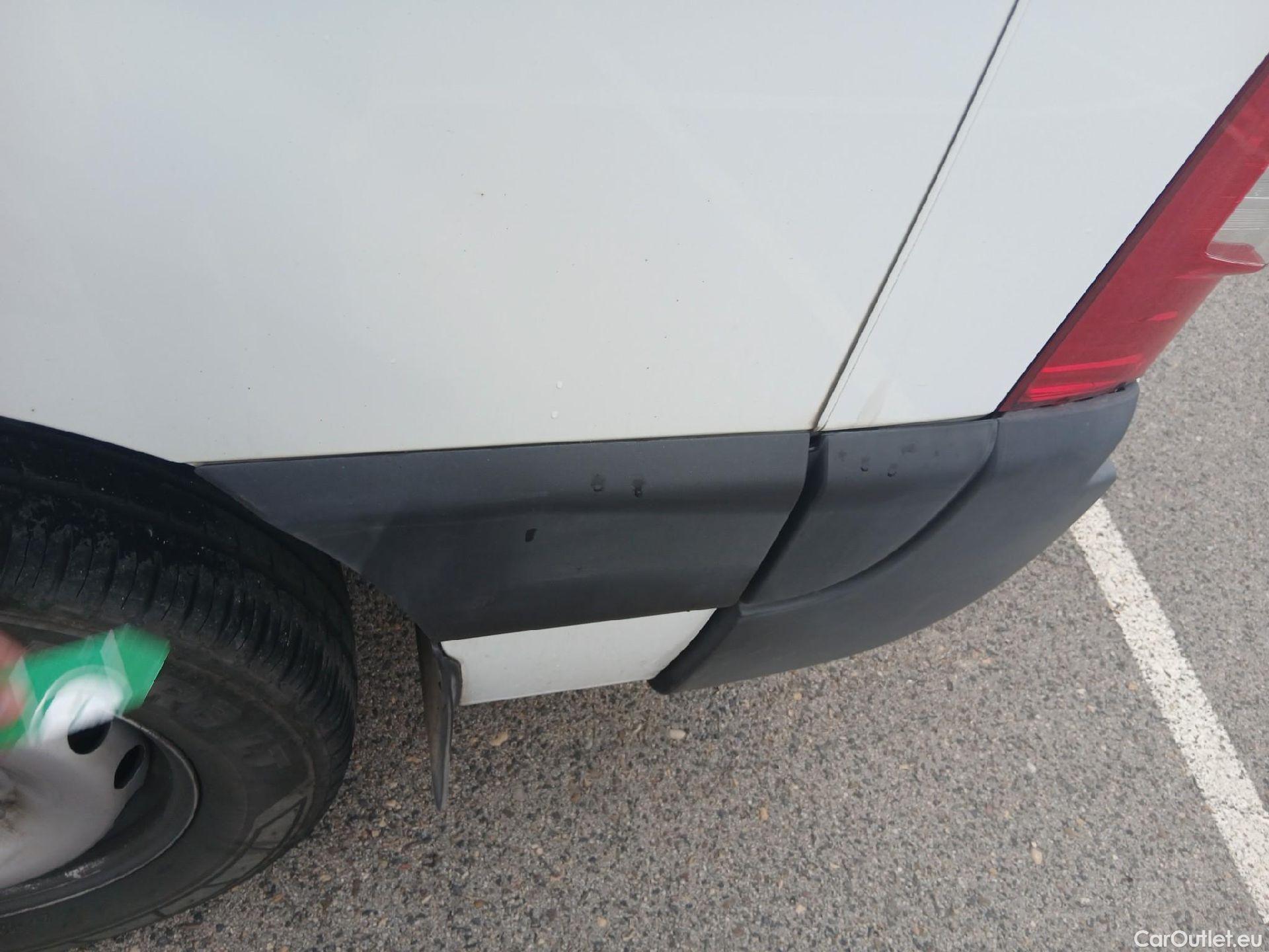  Nissan  NV400 NISSAN  / 2011 / 4P / furgón L2H2 3,5T 2.3dCi 99kW FWD Optima #30