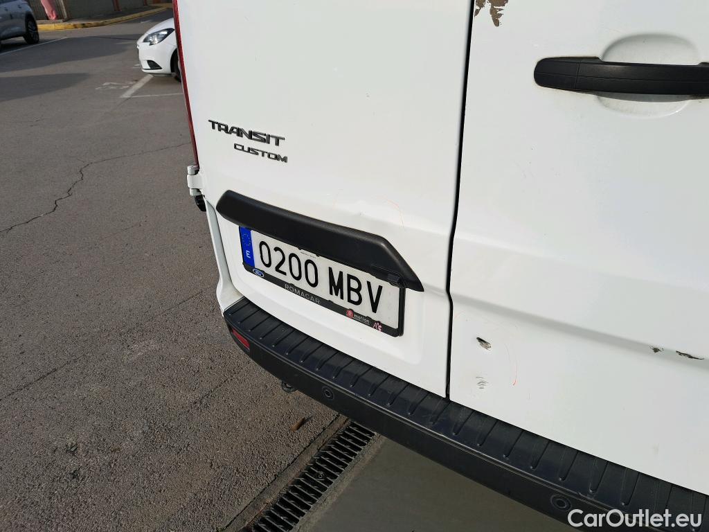  Ford  Transit  Custom Combi / Tourneo Custom 320 L1 Trend 2.0 Ecoblue 150CV MT6 E6d #12