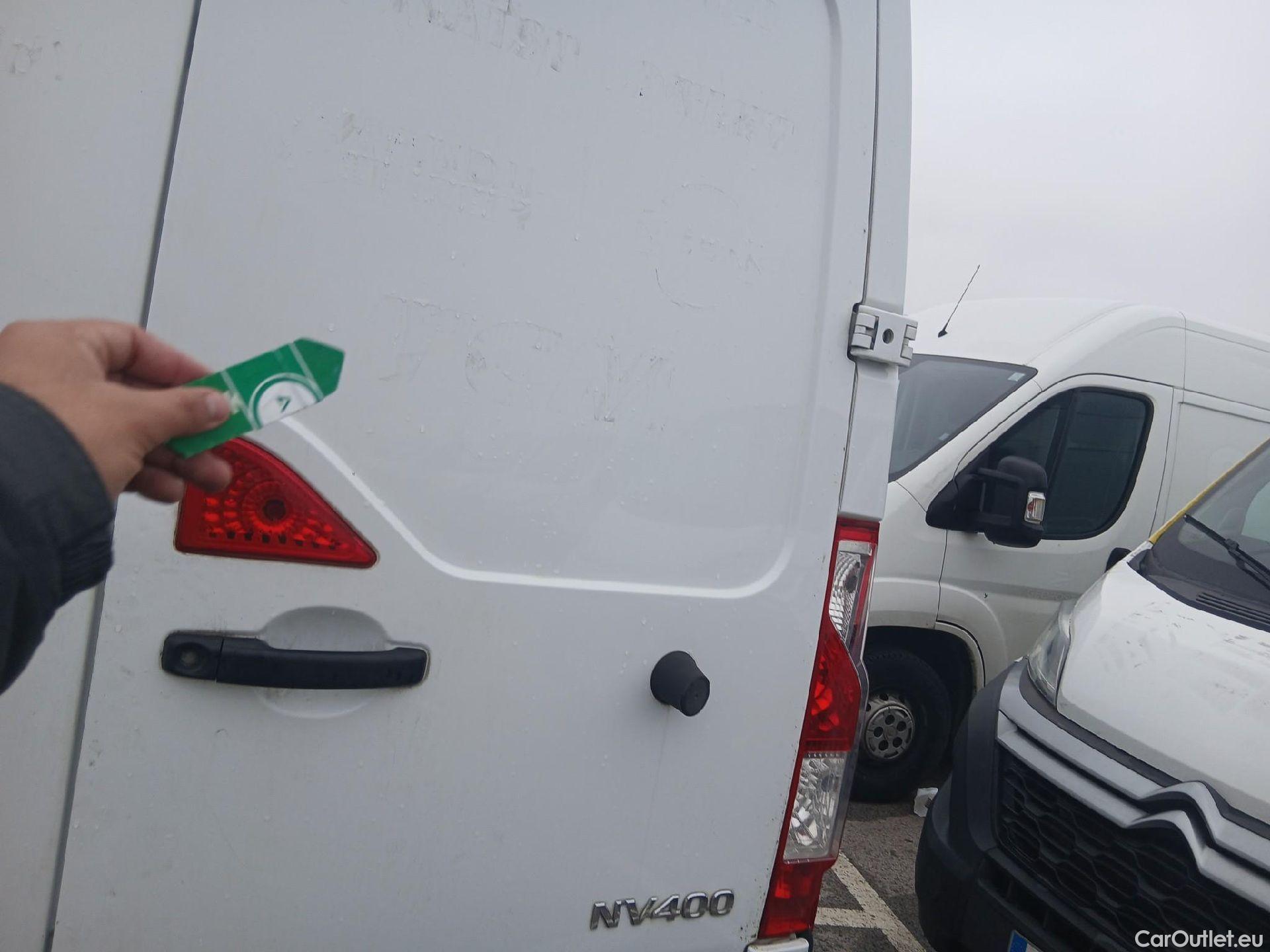  Nissan  NV400 NISSAN  / 2011 / 4P / furgón L2H2 3,5T 2.3dCi 99kW FWD Optima #37