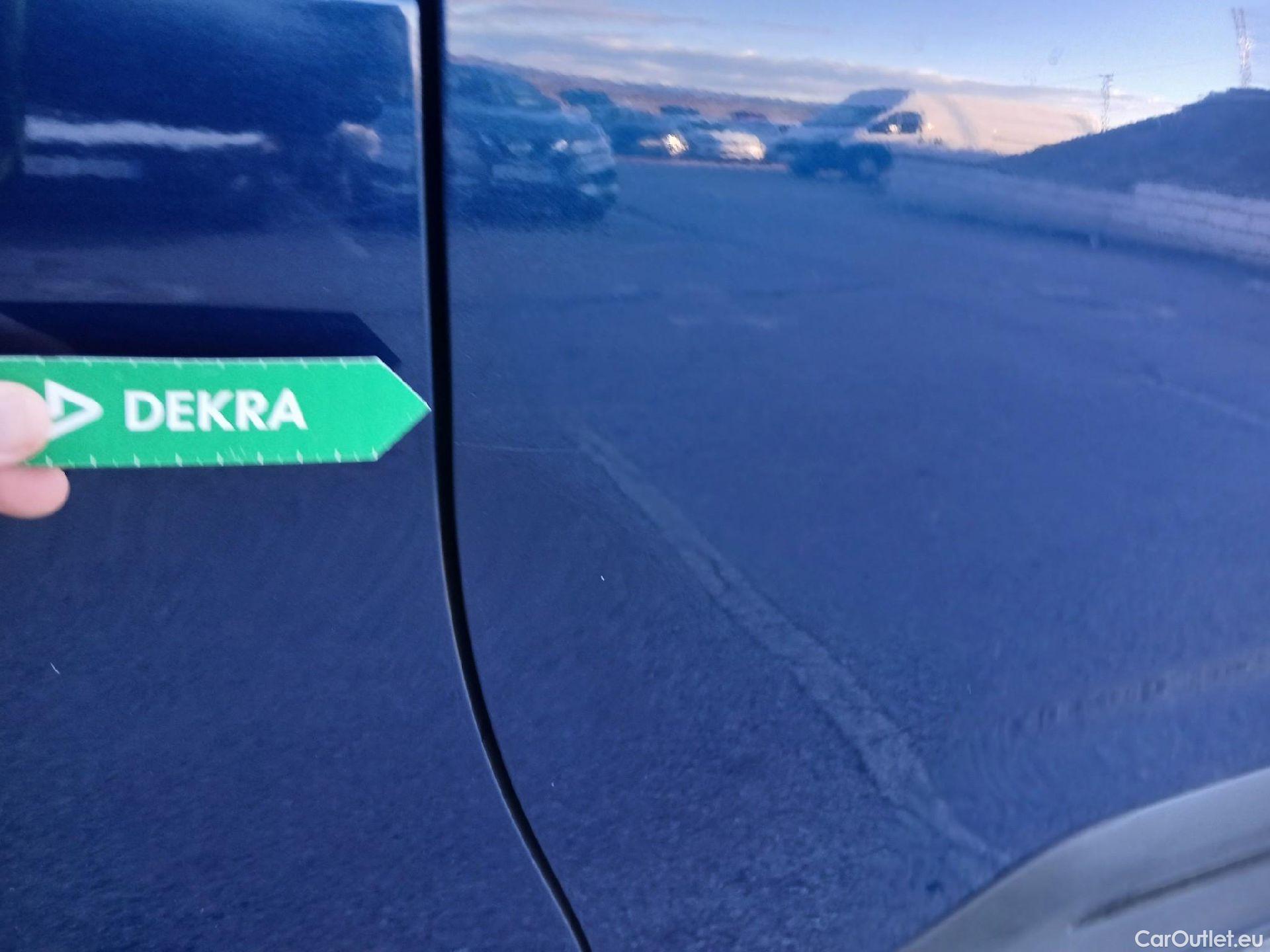  Peugeot  RIFTER PEUGEOT  / 2018 / 5P / monovolumen compacto GT Line Long BlueHDi 96kW #35