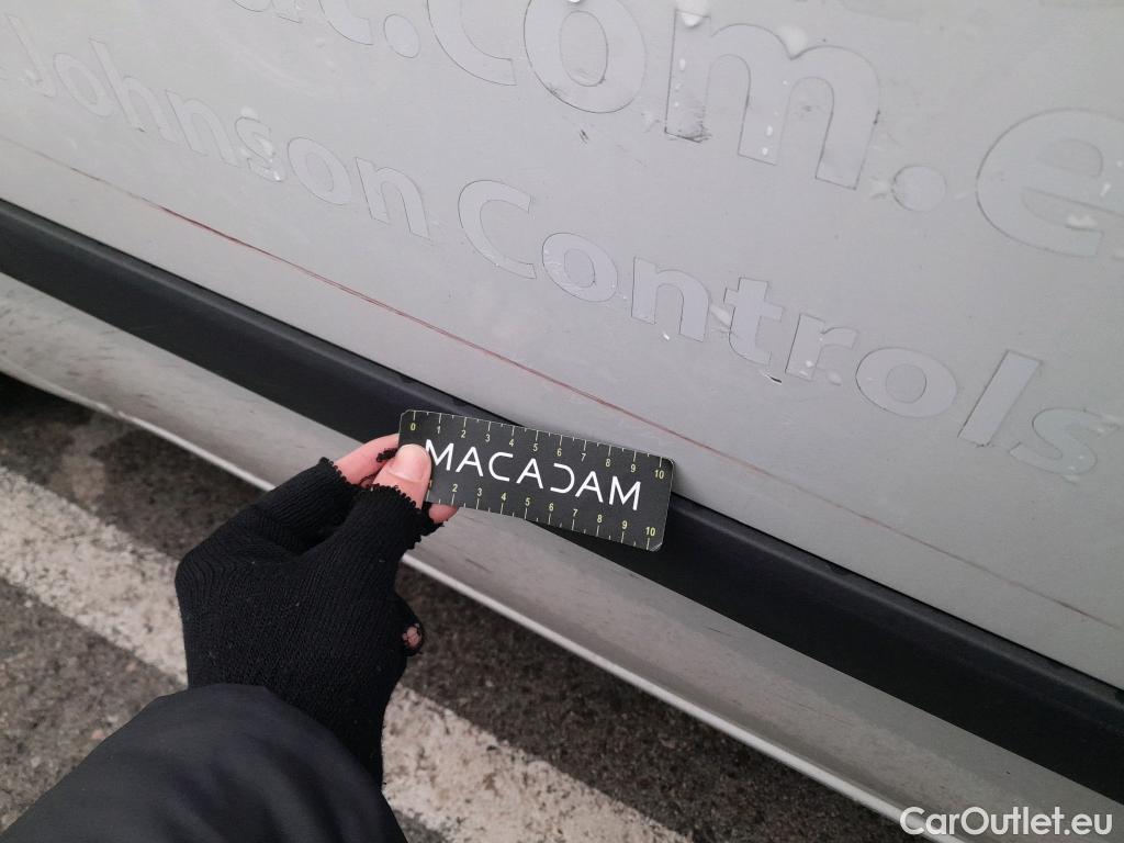  Renault  Kangoo RENAULT  Furgón/2013/3P/furgón derivado de turismo Profesional Blue dCi 70kW (95CV) #22