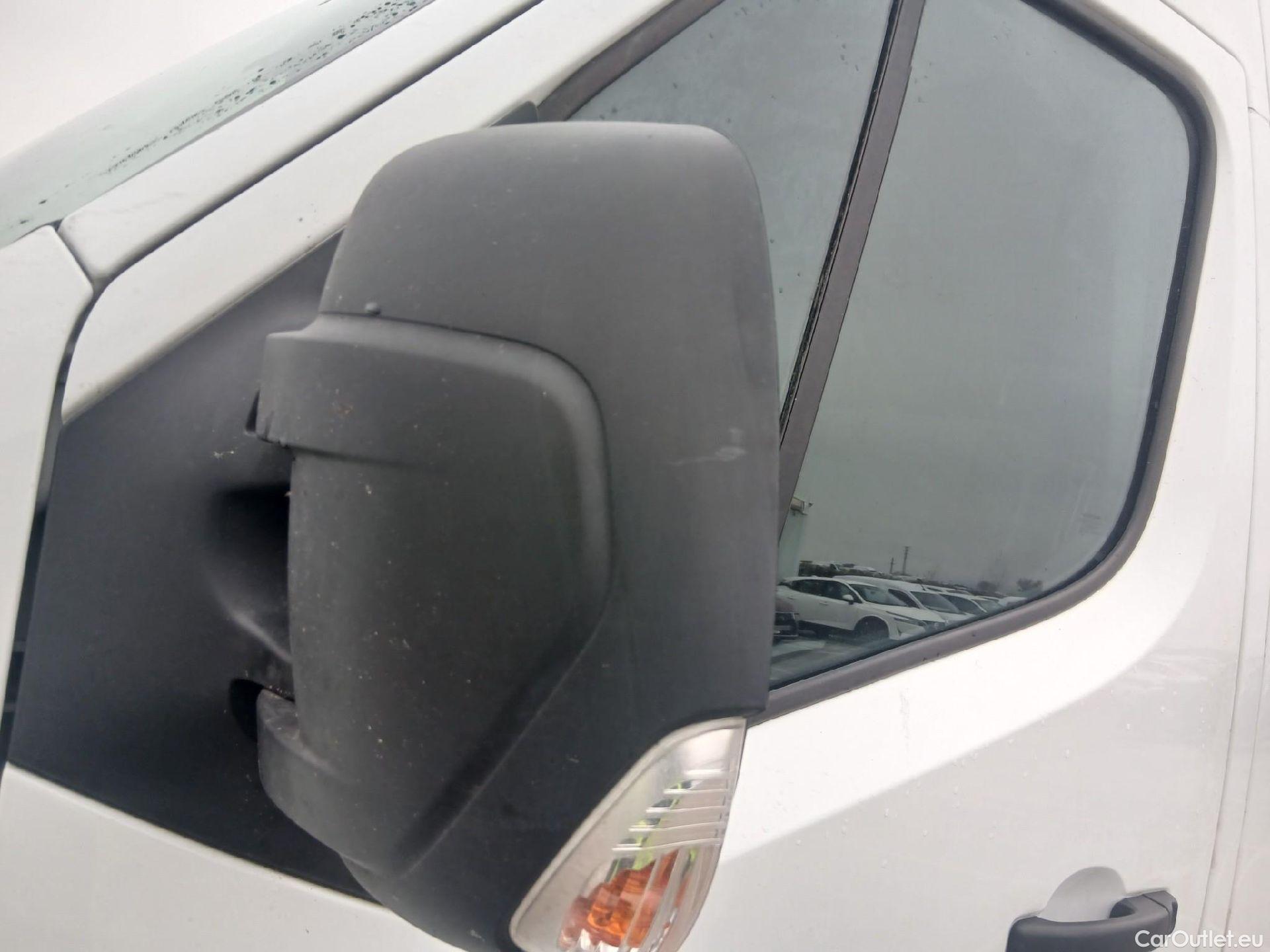  Nissan  NV400 NISSAN  / 2011 / 4P / furgón L2H2 3,5T 2.3dCi 99kW FWD Optima #22