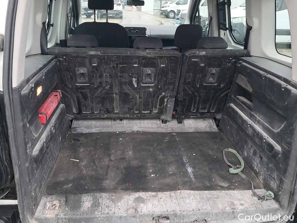  Toyota  Proace TOYOTA  City / 2020 / 4P / combi 1.5D 75kW (100CV) GX L1 (CX) #3