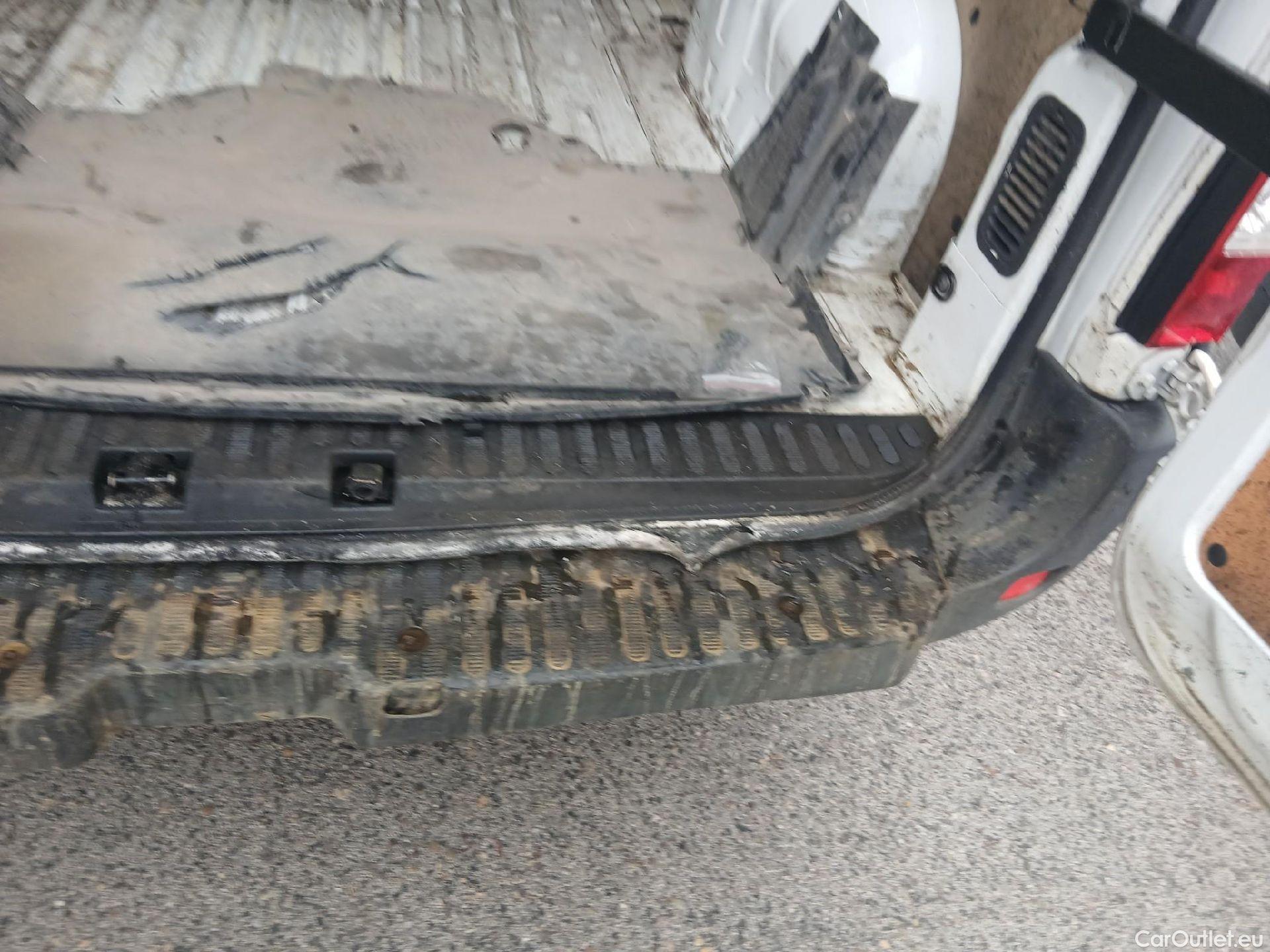  Nissan  NV400 NISSAN  / 2011 / 4P / furgón L2H2 3,5T 2.3dCi 99kW FWD Optima #4