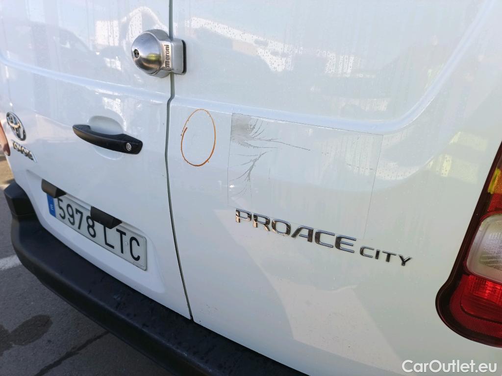  Toyota  Proace TOYOTA  City/2020/4P/furgón derivado de turismo 1.5D 75kW (100CV) VX Media #5