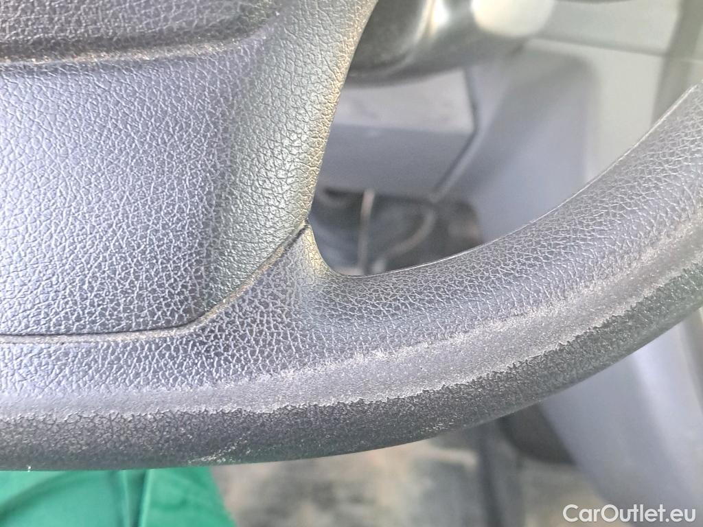  Opel  Vivaro OPEL  / 2019 / 4P / furgón 1.5 Diésel 74kW (100CV) S Inc. Express #56