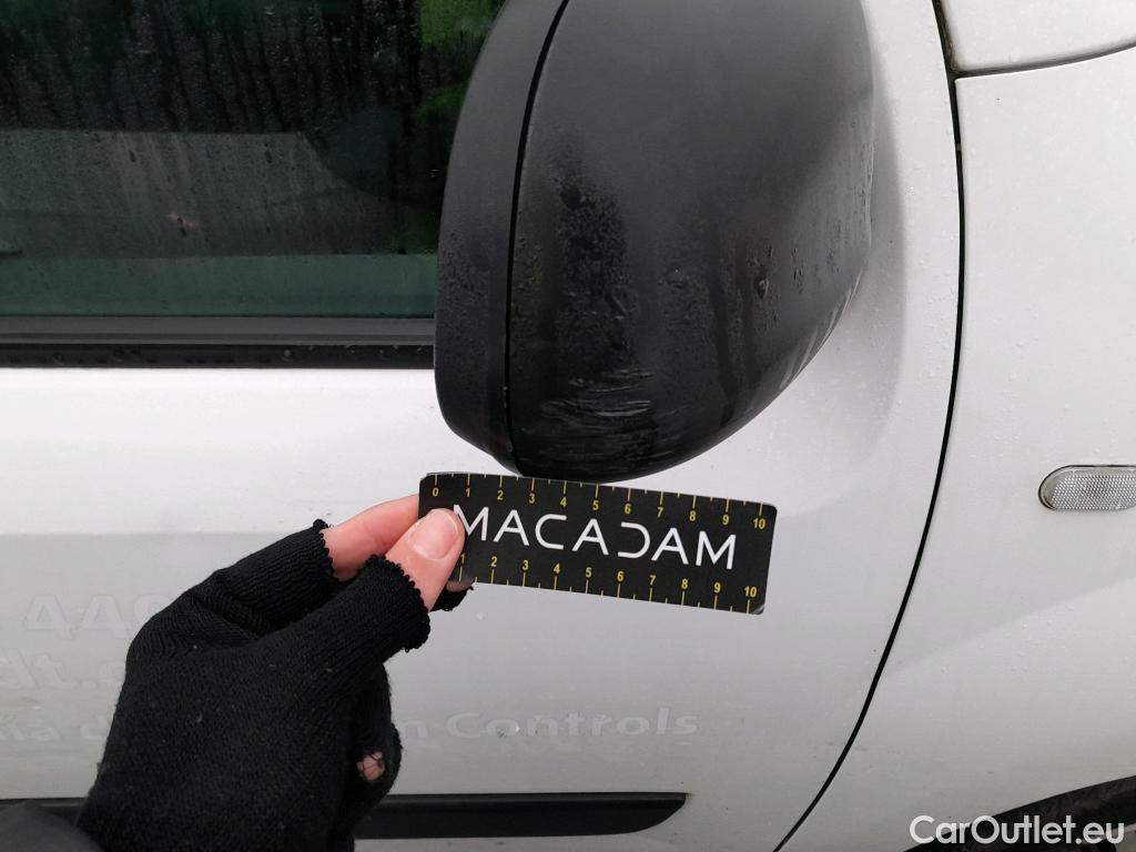  Renault  Kangoo RENAULT  Furgón/2013/3P/furgón derivado de turismo Profesional Blue dCi 70kW (95CV) #34