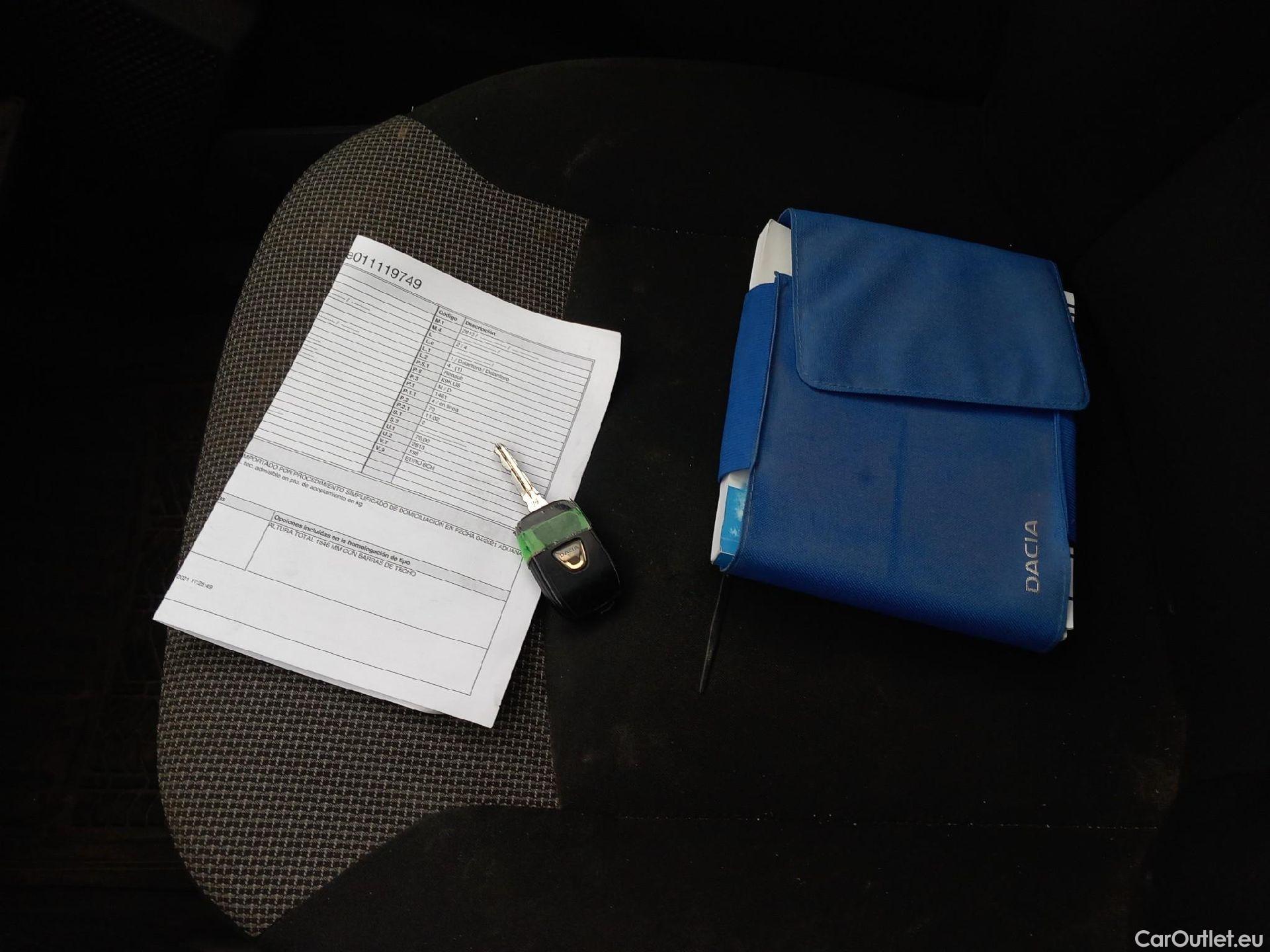  Dacia  Dokker DACIA  / 2013 / 4P / furgón derivado de turismo Van Essential Blue dCi 70kW (95CV) #7