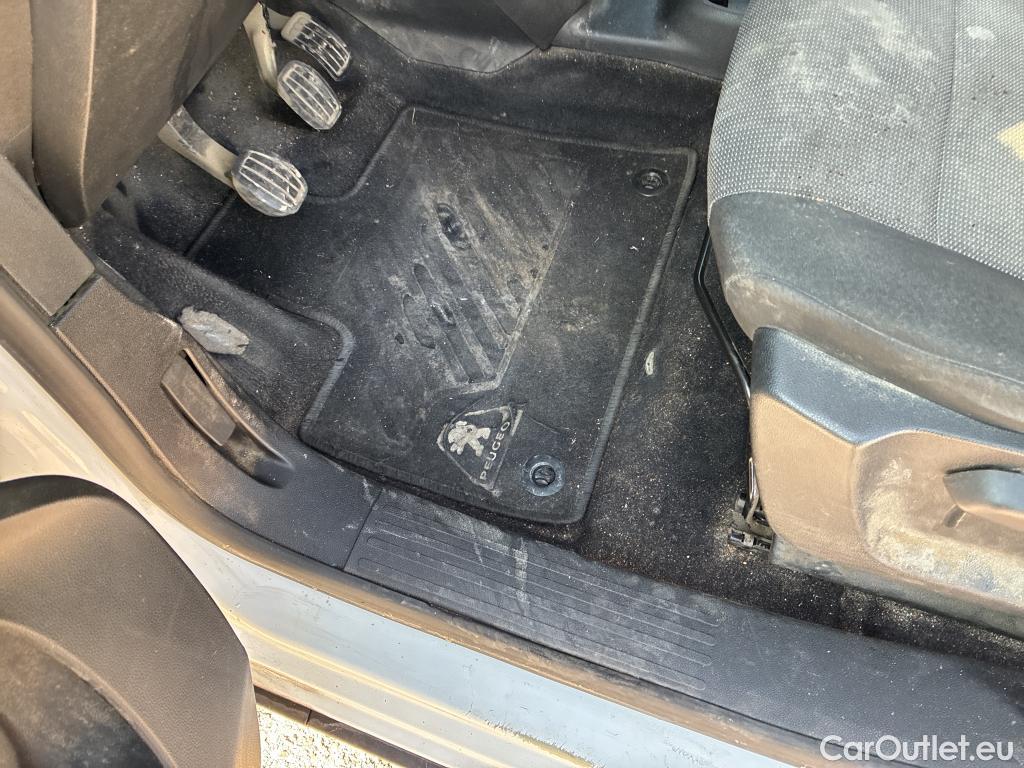  Peugeot  RIFTER PEUGEOT  / 2018 / 4P / combi Active Standard BlueHDi 73kW (IND) (CX2) #15