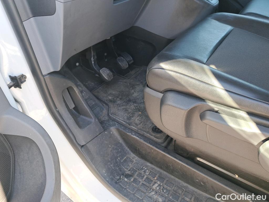  Peugeot  Expert PEUGEOT  / 2016 / 4P / furgón Furgón Premium 1.5 BlueHDi 100 Standard (AC) #30