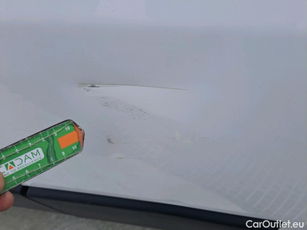  Opel  Movano OPEL  / 2021 / 4P / furgón Base L2H2 3.5T 2.2 BHDi 88kW #36