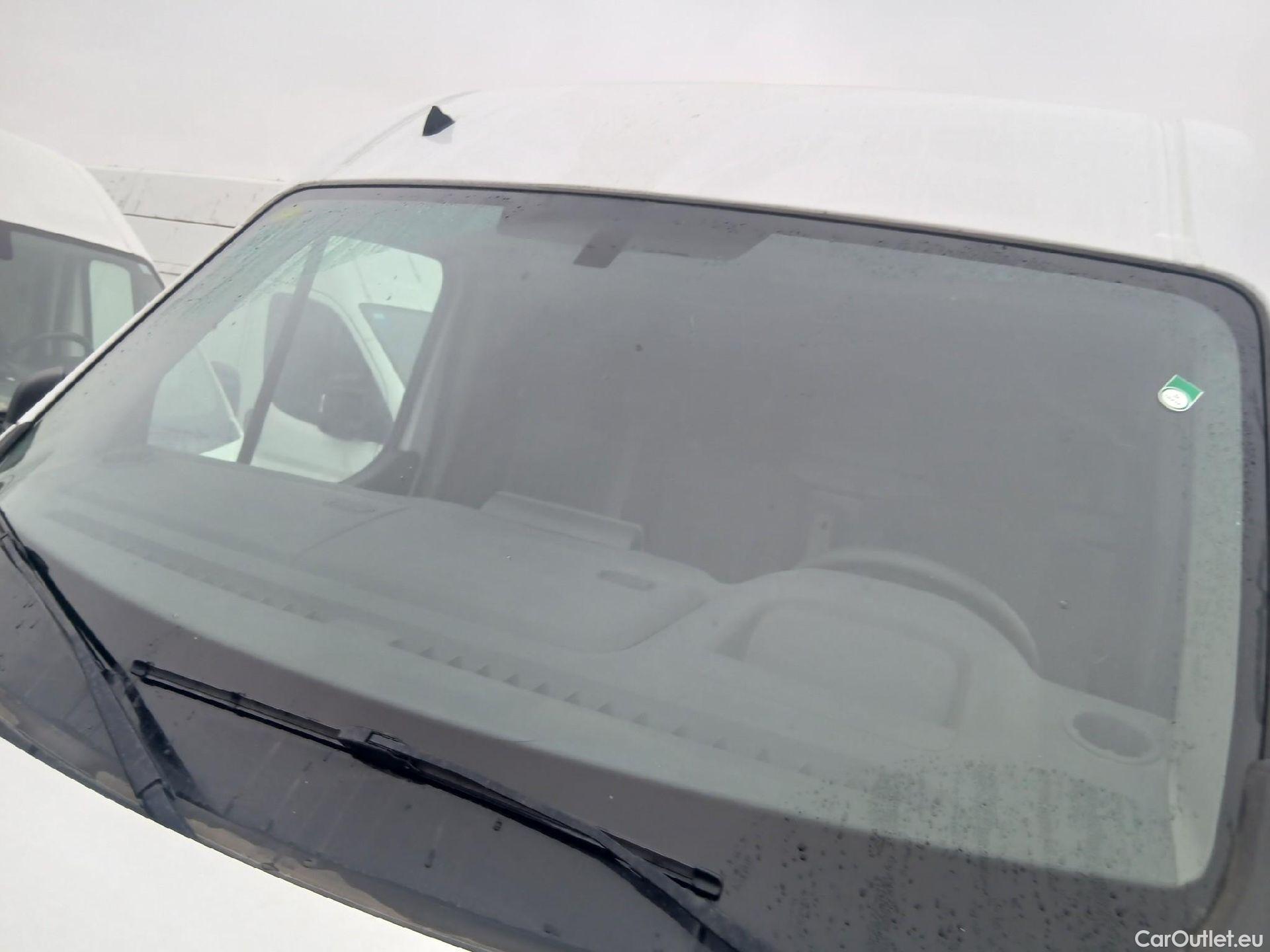  Nissan  NV400 NISSAN  / 2011 / 4P / furgón L2H2 3,5T 2.3dCi 99kW FWD Optima #20