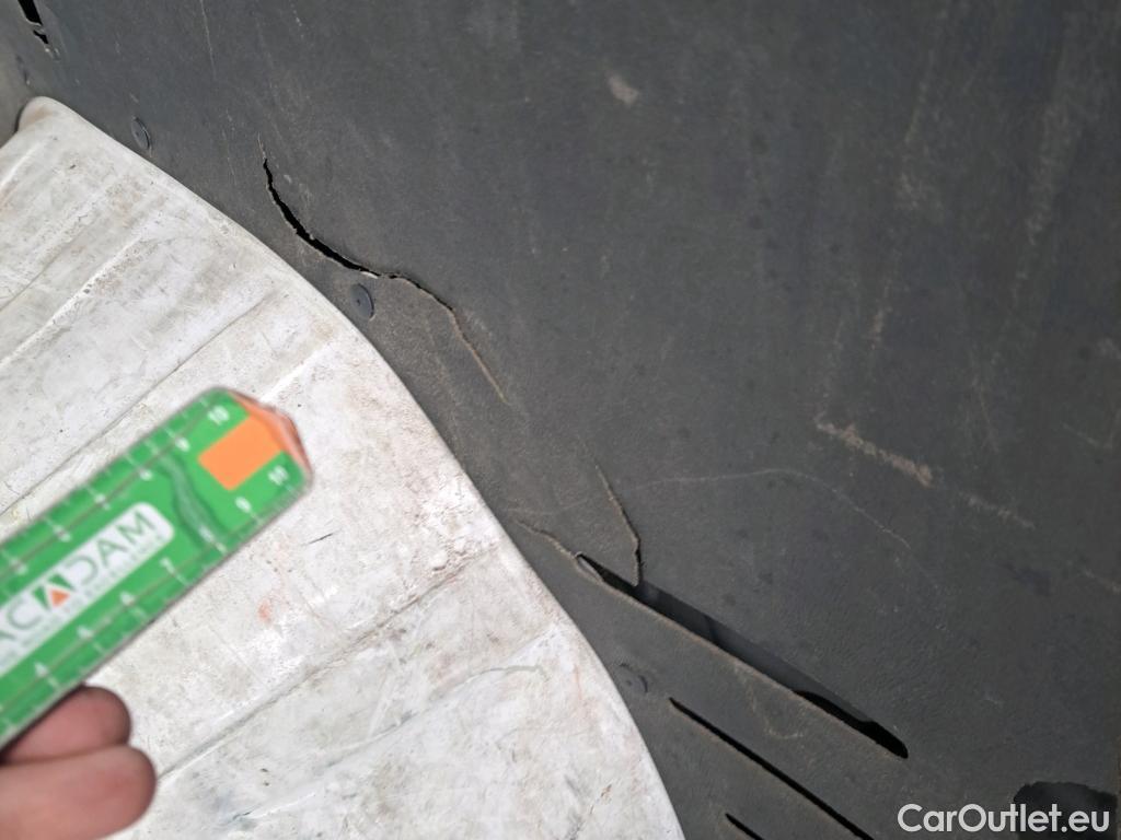  Opel  Movano OPEL  / 2021 / 4P / furgón Base L2H2 3.5T 2.2 BHDi 88kW #29