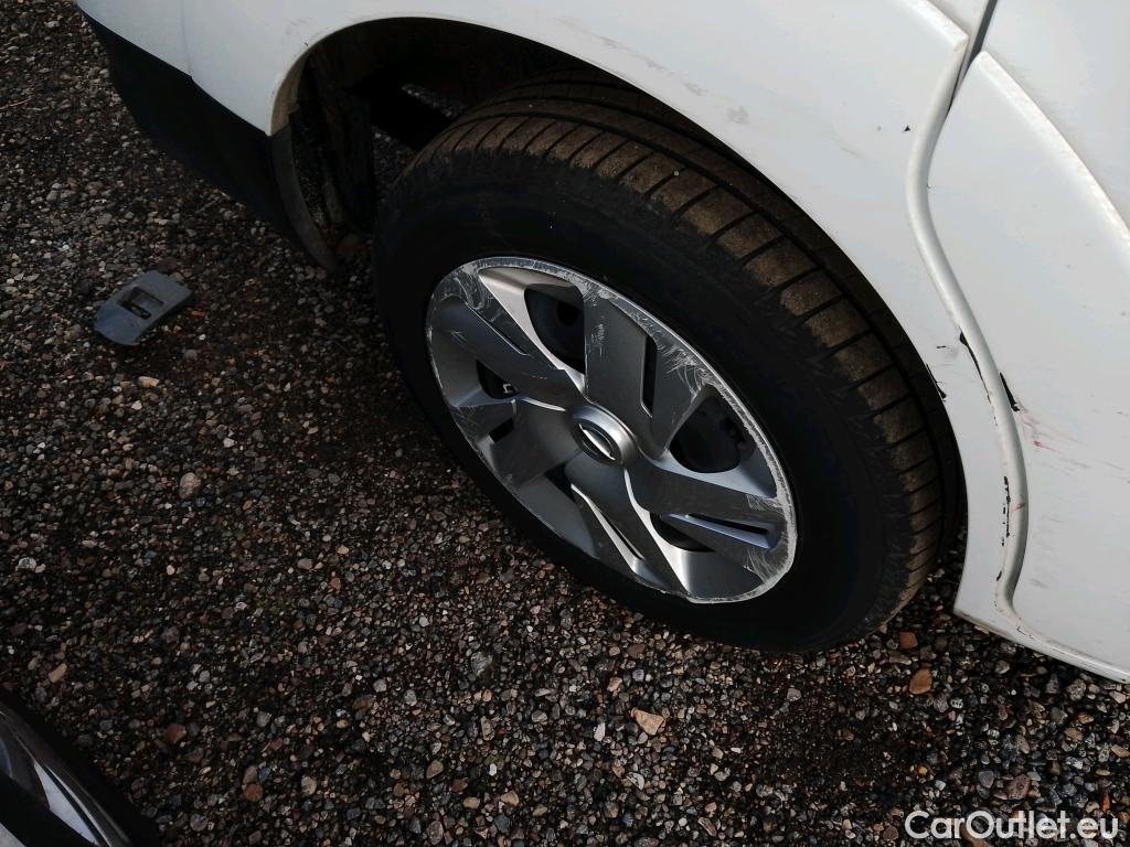  Nissan  NV200 NISSAN e- / 2009 / 5P / combi Combi 5 40 kWh PROFESIONAL #23