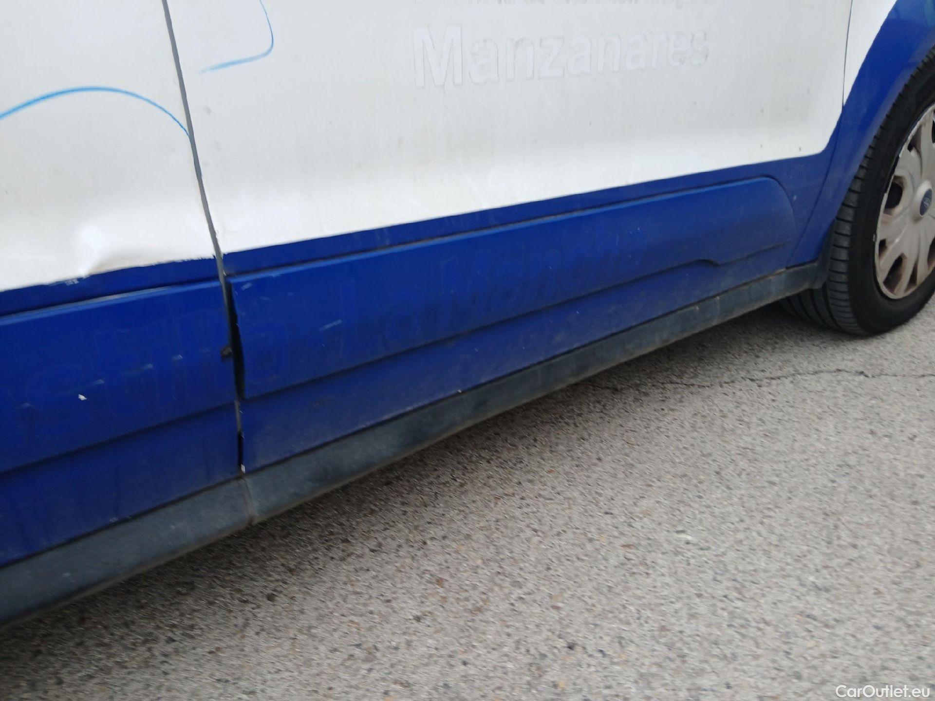  Ford  Transit Connect FORD /2013/4P/furgón Van 1.5 TDCi 74kW Trend 200 L1 #47