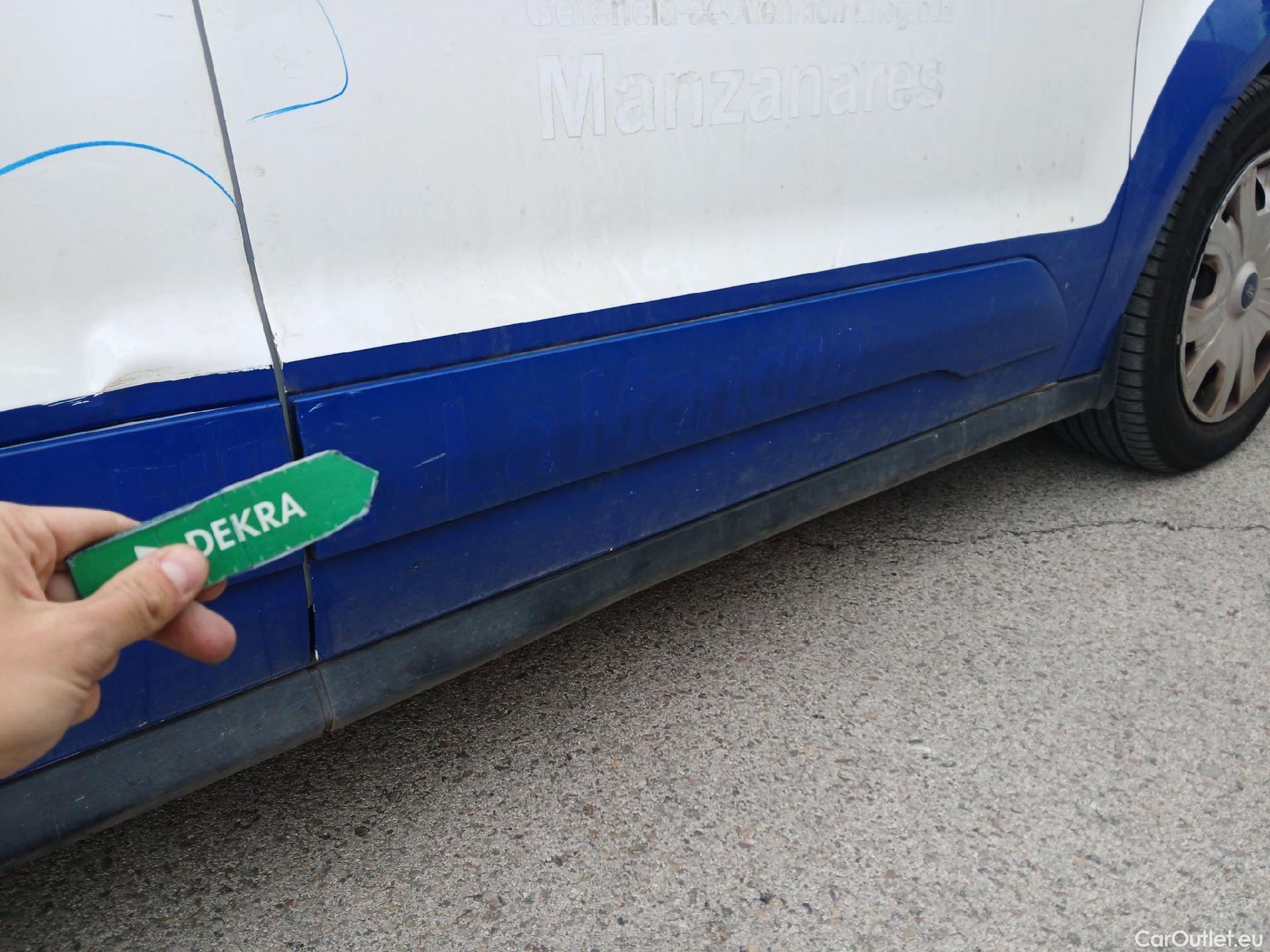  Ford  Transit Connect FORD /2013/4P/furgón Van 1.5 TDCi 74kW Trend 200 L1 #46