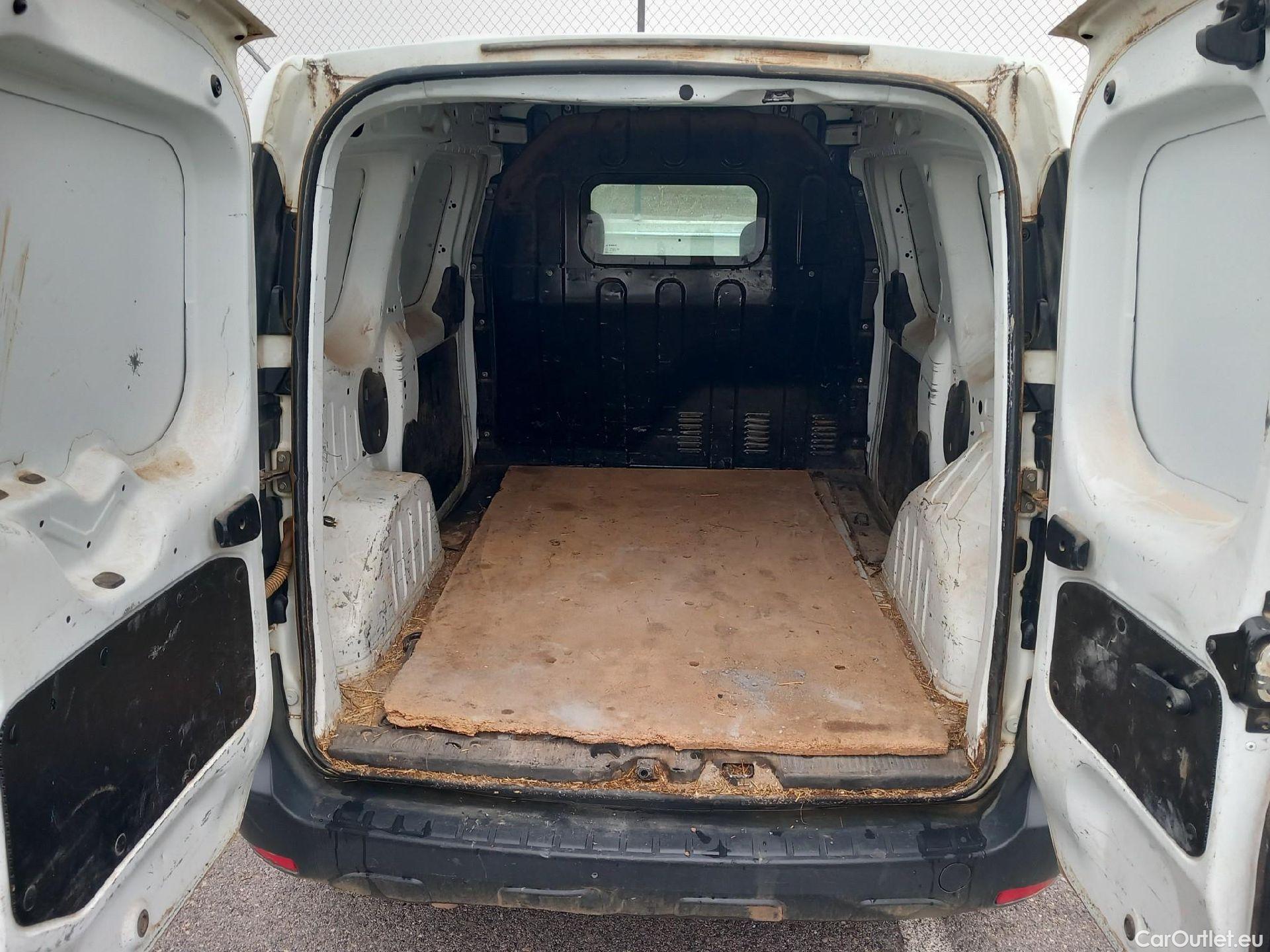  Dacia  Dokker DACIA  / 2013 / 4P / furgón derivado de turismo Van Essential Blue dCi 70kW (95CV) #6