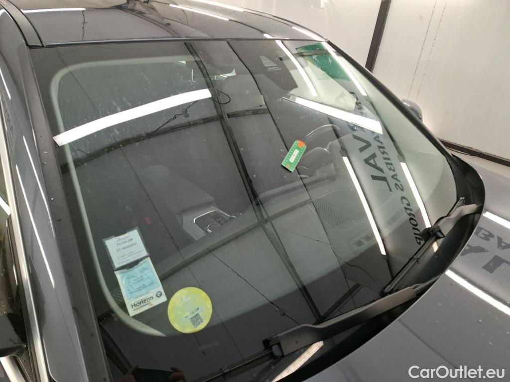  Bmw  Serie 3 BMW Série 3 Berline / 2018 / 4P / Berline 318d 150ch Business Design BVA8 #48