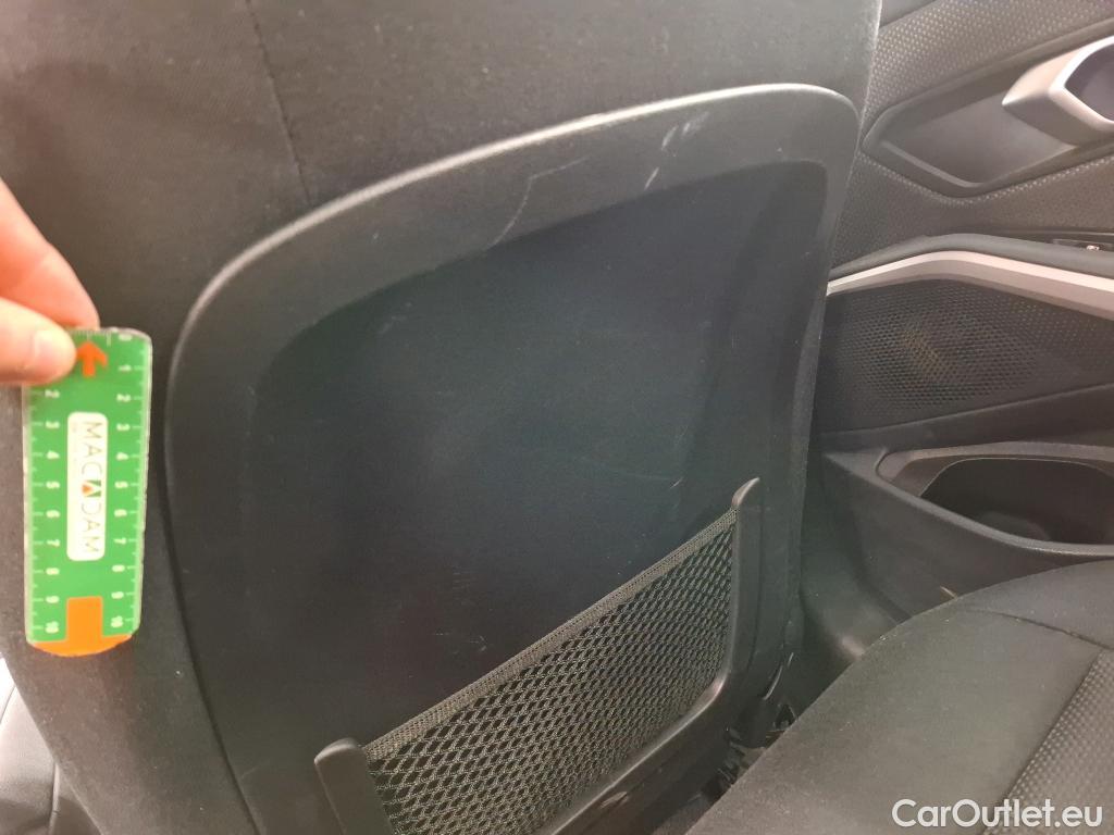  Bmw  Serie 3 BMW Série 3 Berline / 2018 / 4P / Berline 318d 150ch Business Design BVA8 #32