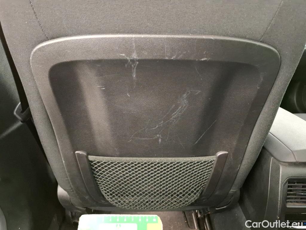  Bmw  Serie 3 BMW Série 3 Berline / 2018 / 4P / Berline 318d 150ch Business Design BVA8 #36