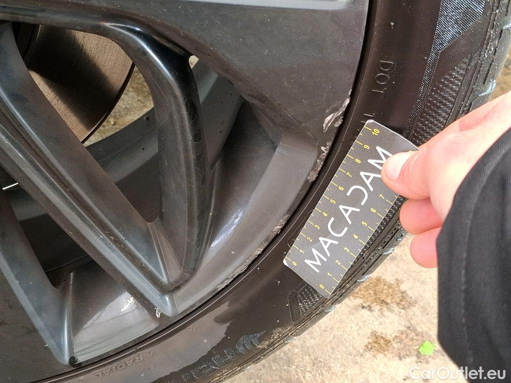  Hyundai  Tucson HYUNDAI  / 2018 / 5P / SUV 1.6 CRDI 136 HYBRID 48V DCT-7 N LINE EDI #13