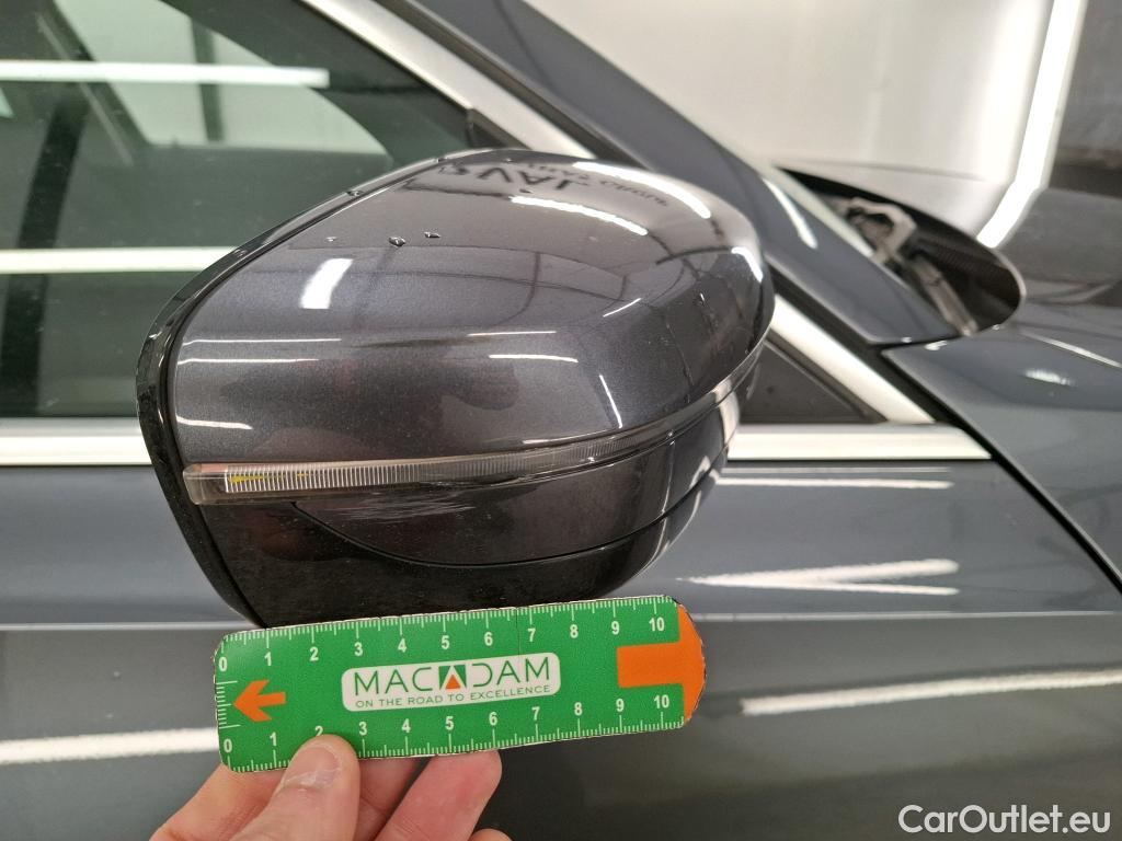  Bmw  Serie 3 BMW Série 3 Berline / 2018 / 4P / Berline 318d 150ch Business Design BVA8 #56