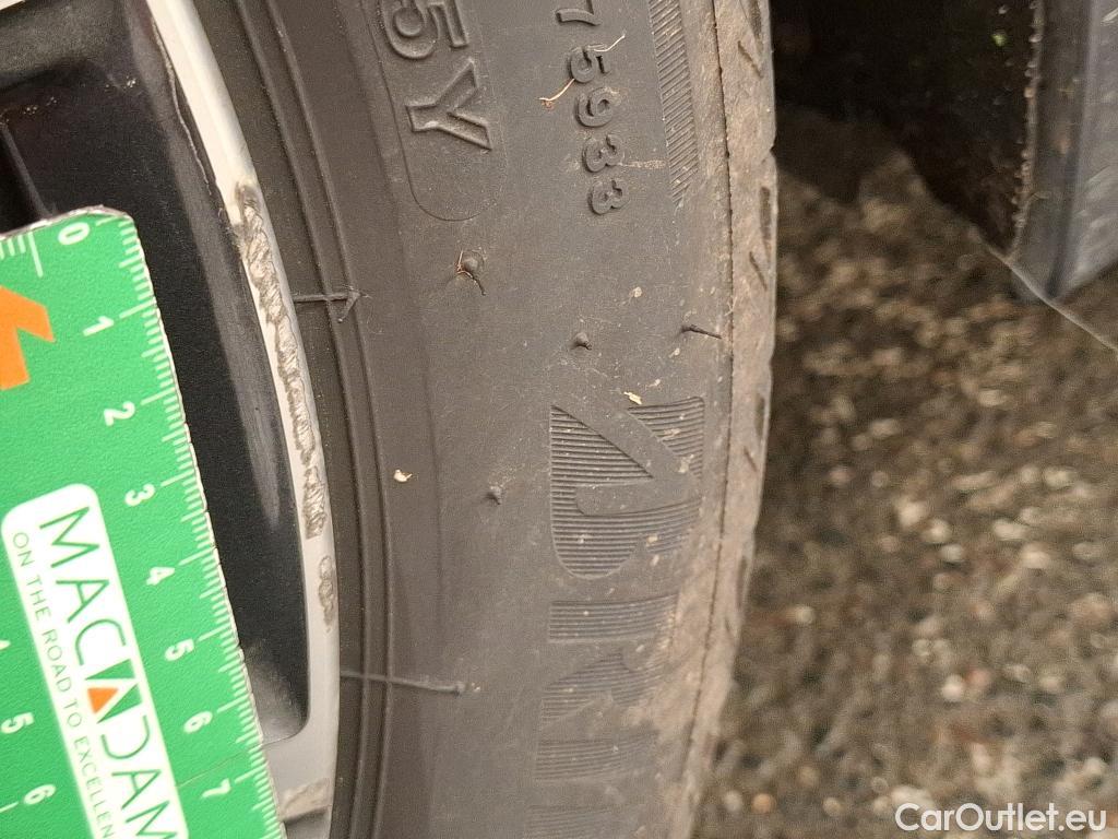  Bmw  Serie 3 BMW Série 3 Berline / 2018 / 4P / Berline 318d 150ch Business Design BVA8 #22