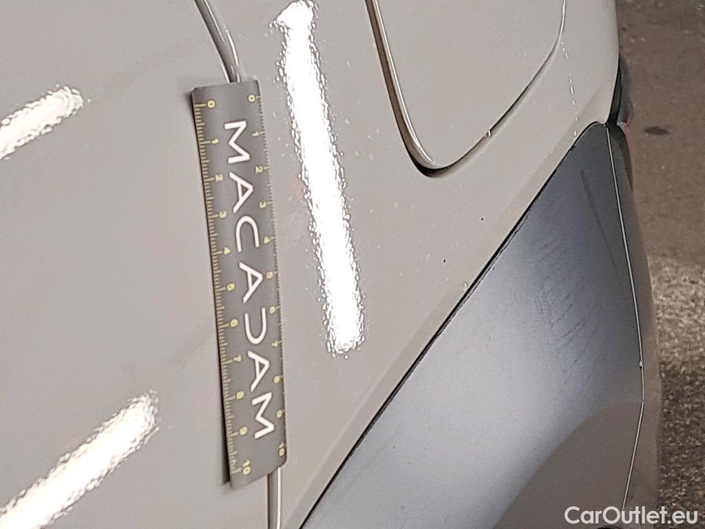  Hyundai  Konna Kona Executive 2WD 1.6 CRDi 135CV BVA7 E6dT #1