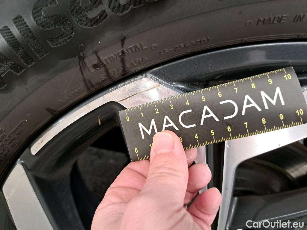  Hyundai  Tucson HYUNDAI  / 2020 / 5P / SUV 1.6 HYBRID 230 EXECUTIVE #23