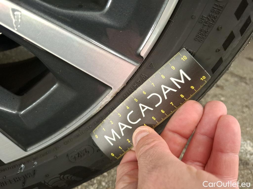  Bmw  Serie 3 BMW Série 3 Touring / 2018 / 5P / Break 318d 150ch Business Design BVA8 #7