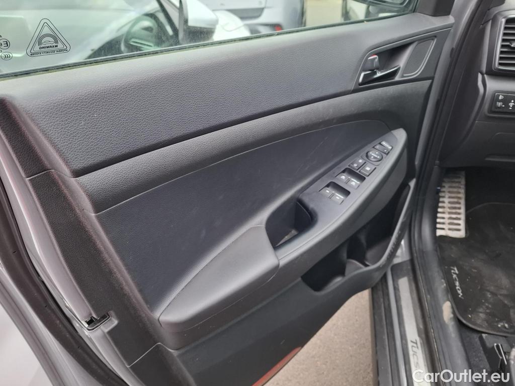  Hyundai  Tucson HYUNDAI  / 2018 / 5P / SUV 1.6 CRDI 136 HYBRID 48V DCT-7 N LINE EDI #17