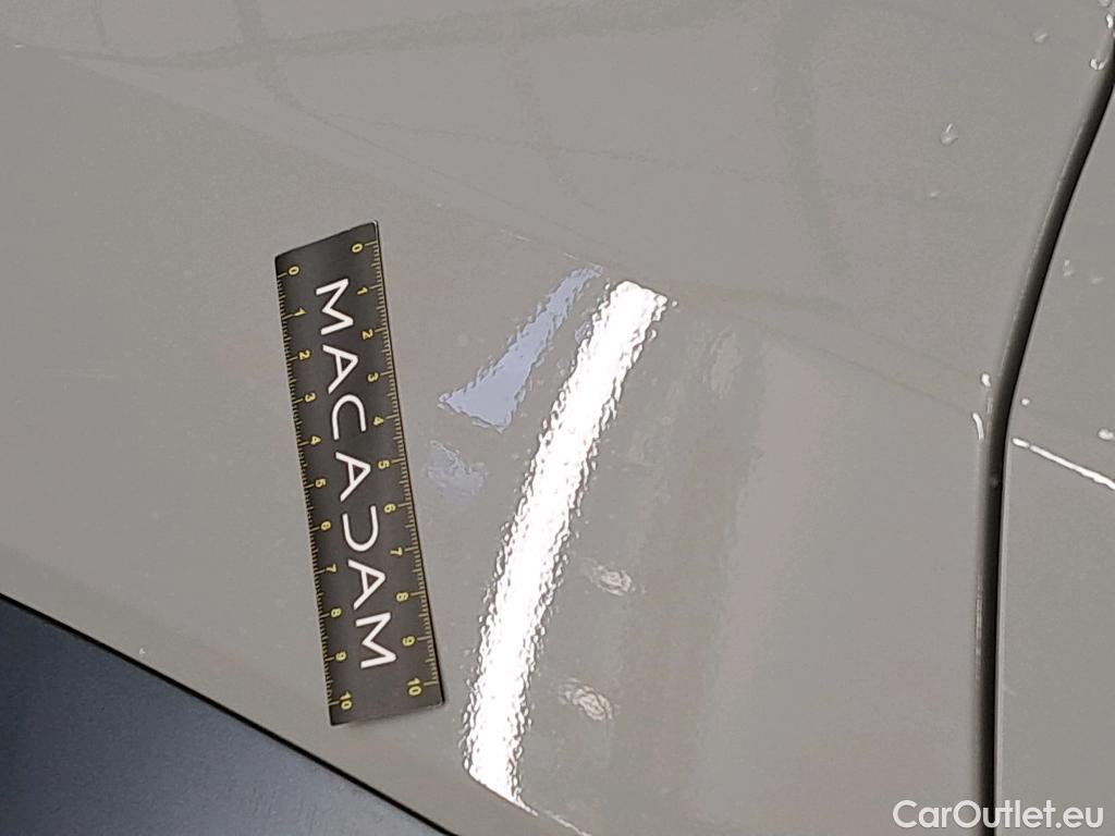  Hyundai  Konna Kona Executive 2WD 1.6 CRDi 135CV BVA7 E6dT #3