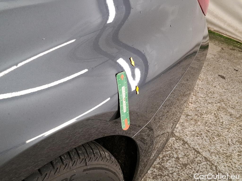  Bmw  Serie 3 BMW Série 3 Berline / 2018 / 4P / Berline 318d 150ch Business Design BVA8 #47