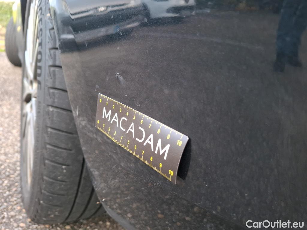  Mercedes  CLA-Klasse MERCEDES-BENZ CLA Shooting Brake / 2019 / 5P / Break CLA 180 Business Line BA7 #5