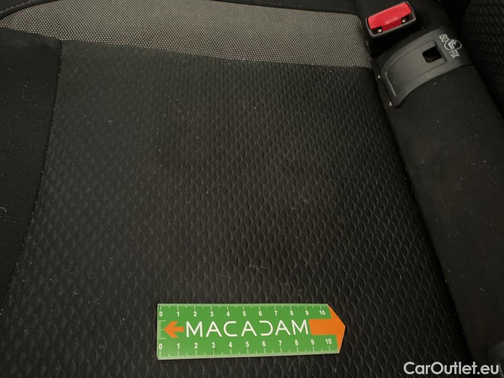  Nissan  Qashqai NISSAN  / 2017 / 5P / Crossover 1.5 DCI 115 DCT Business+ #19