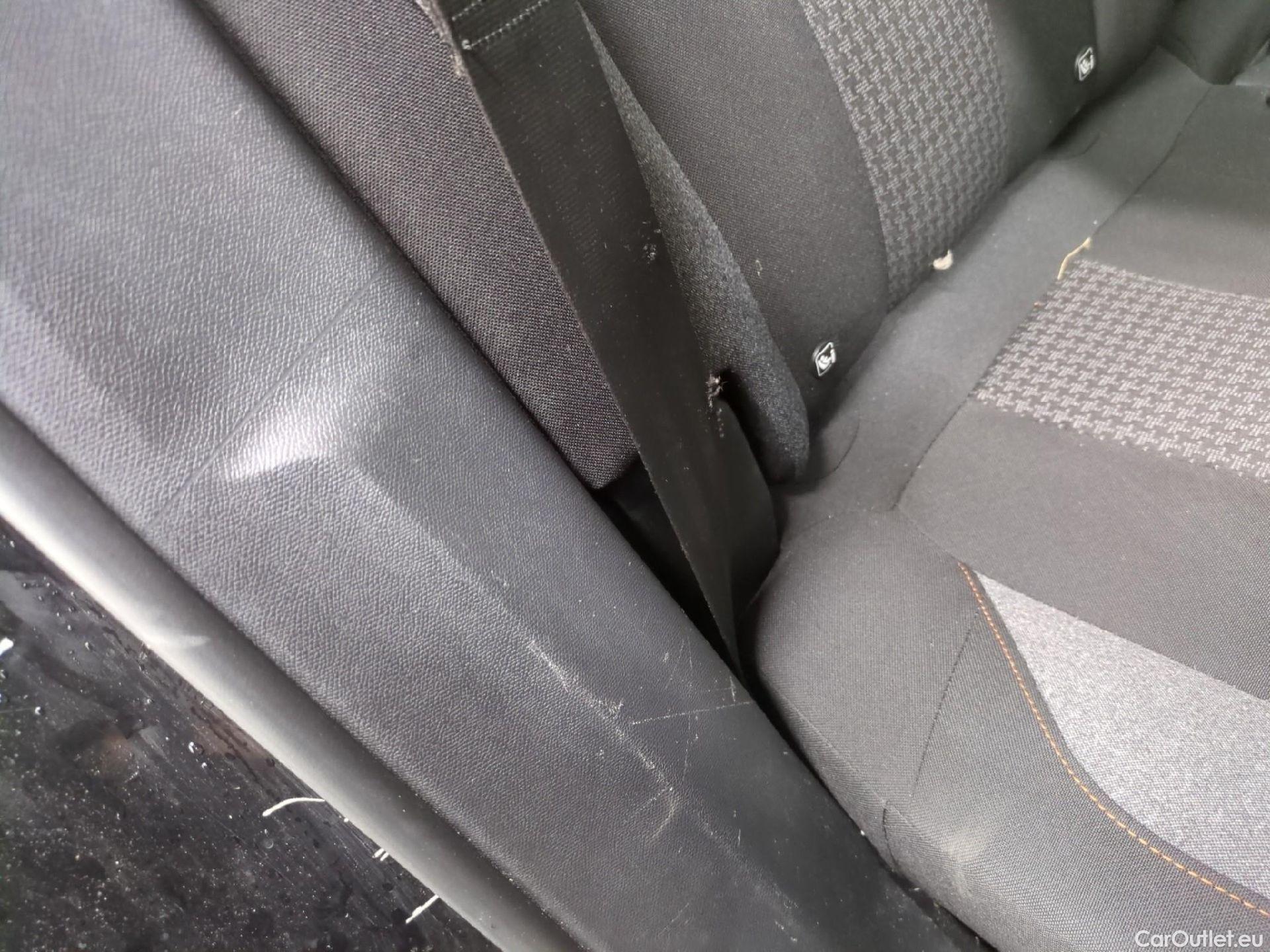  Peugeot  3008  Active Business 1.6 HDi 120CV BVM6 E6 #42