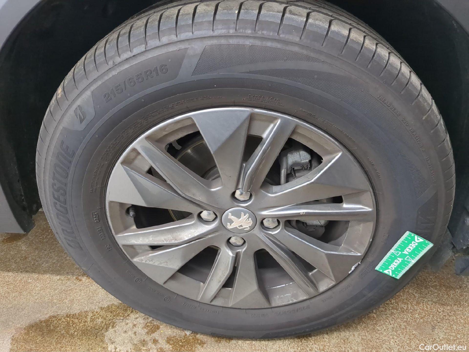  Peugeot  2008  Active Pack 1.5 HDi 110CV BVM6 E6d #9