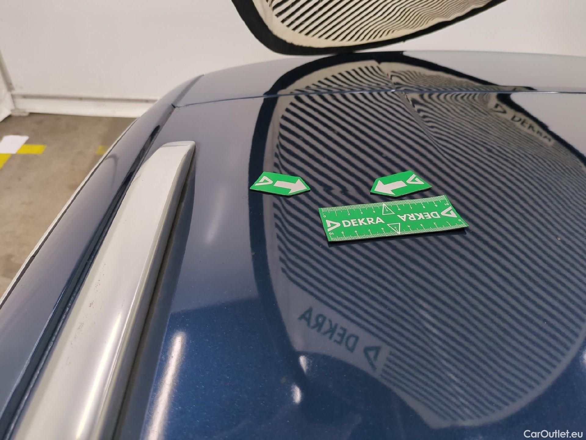  Peugeot  3008  Allure Pack 1.5 HDi 130CV BVA8 E6d #30