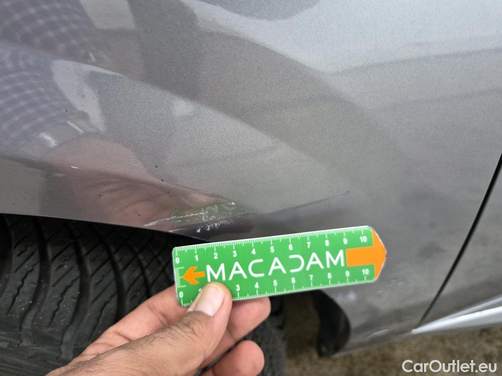  Peugeot  208  Active Business 1.5 HDi 100CV BVM6 E6d #46