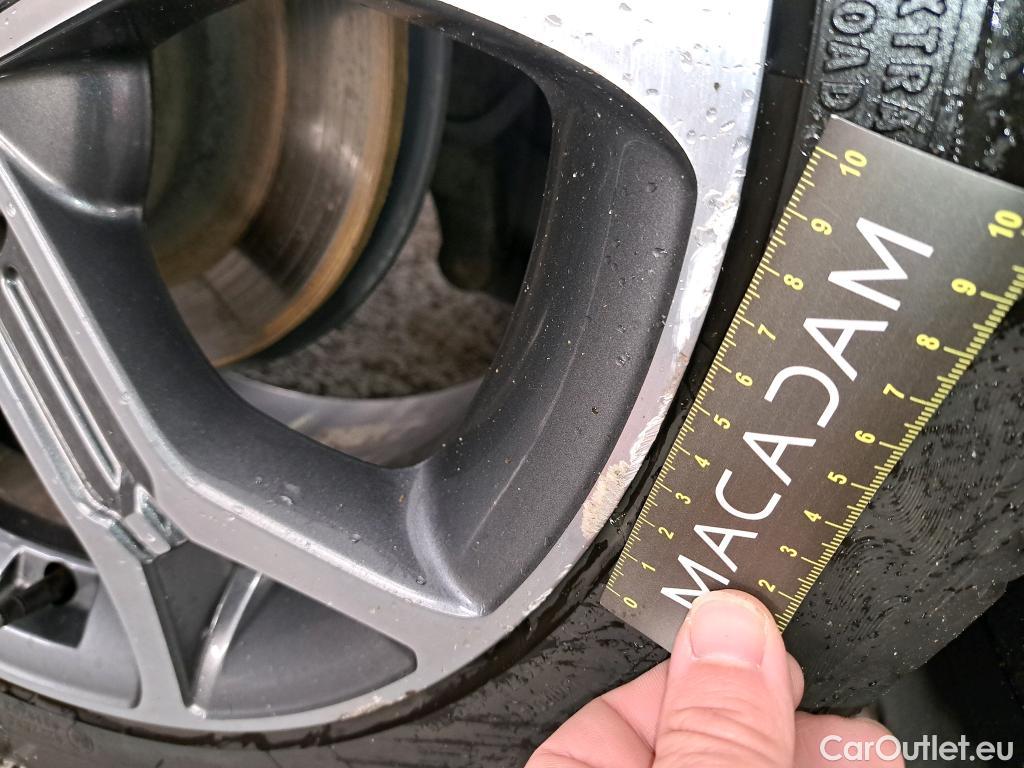  KIA  XCeed KIA  / 2019 / 5P / Crossover 1.6 CRDI 136 ISG MHEV DESIGN DCT7 #12