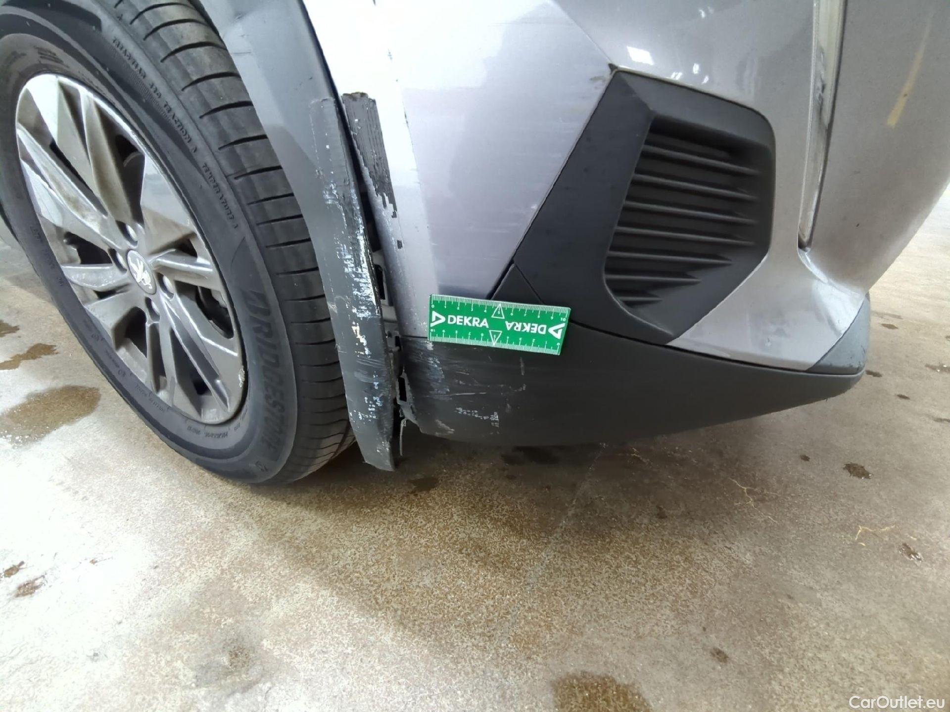  Peugeot  2008  Active Pack 1.5 HDi 110CV BVM6 E6d #26