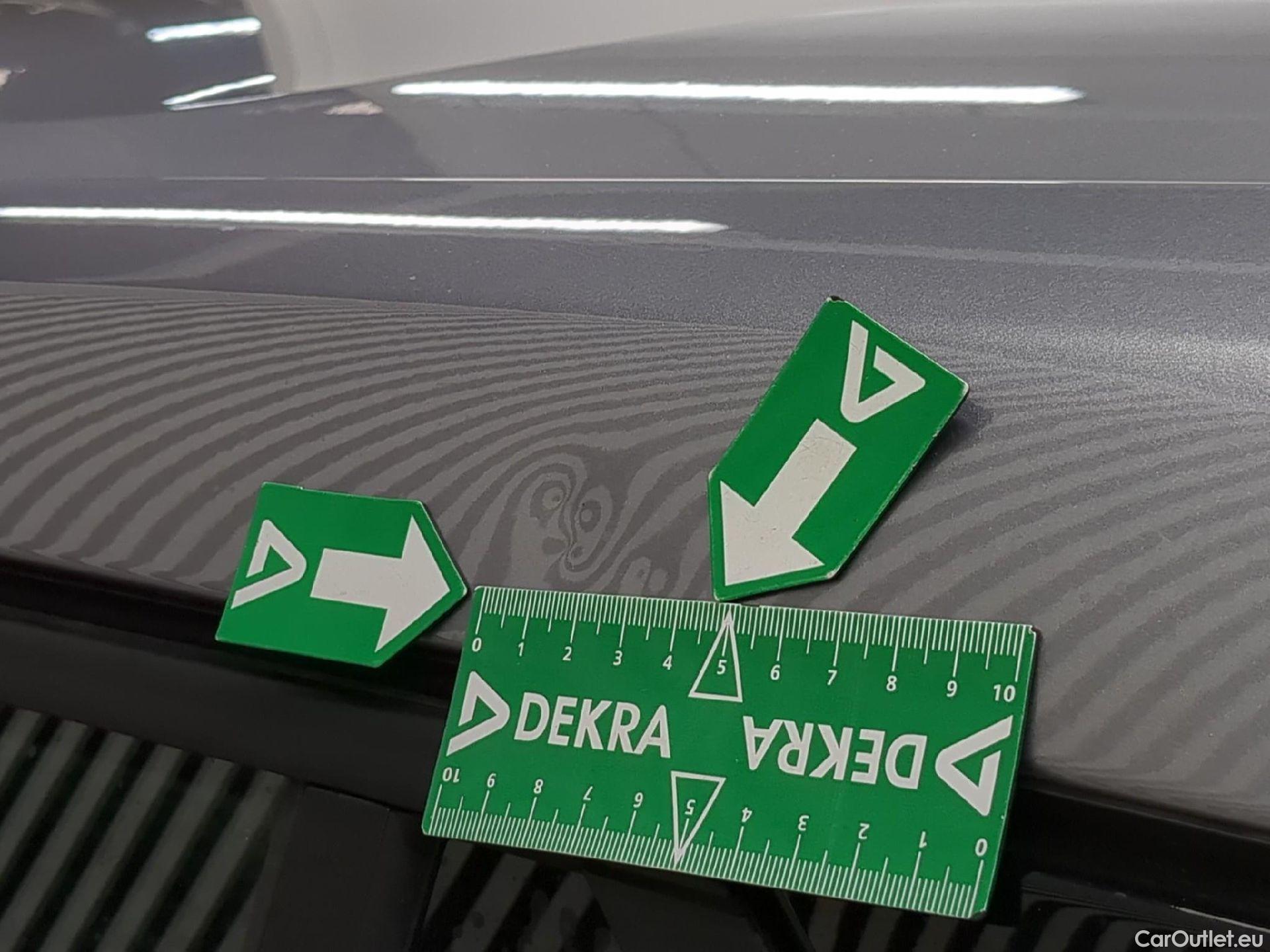  Peugeot  2008  Active Pack 1.5 HDi 110CV BVM6 E6d #46