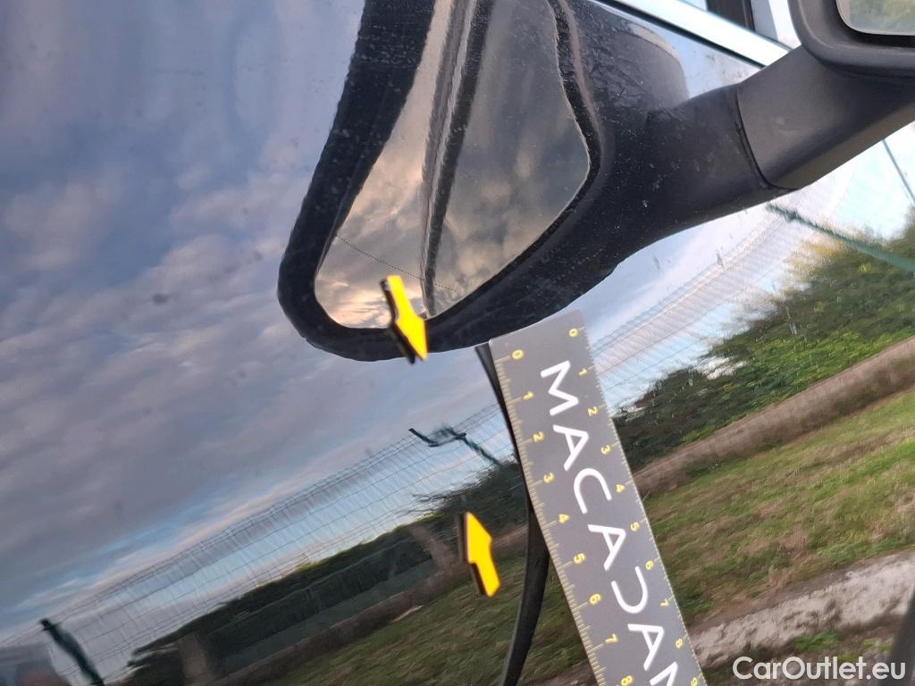  Mercedes  CLA-Klasse MERCEDES-BENZ CLA Shooting Brake / 2019 / 5P / Break CLA 180 Business Line BA7 #12