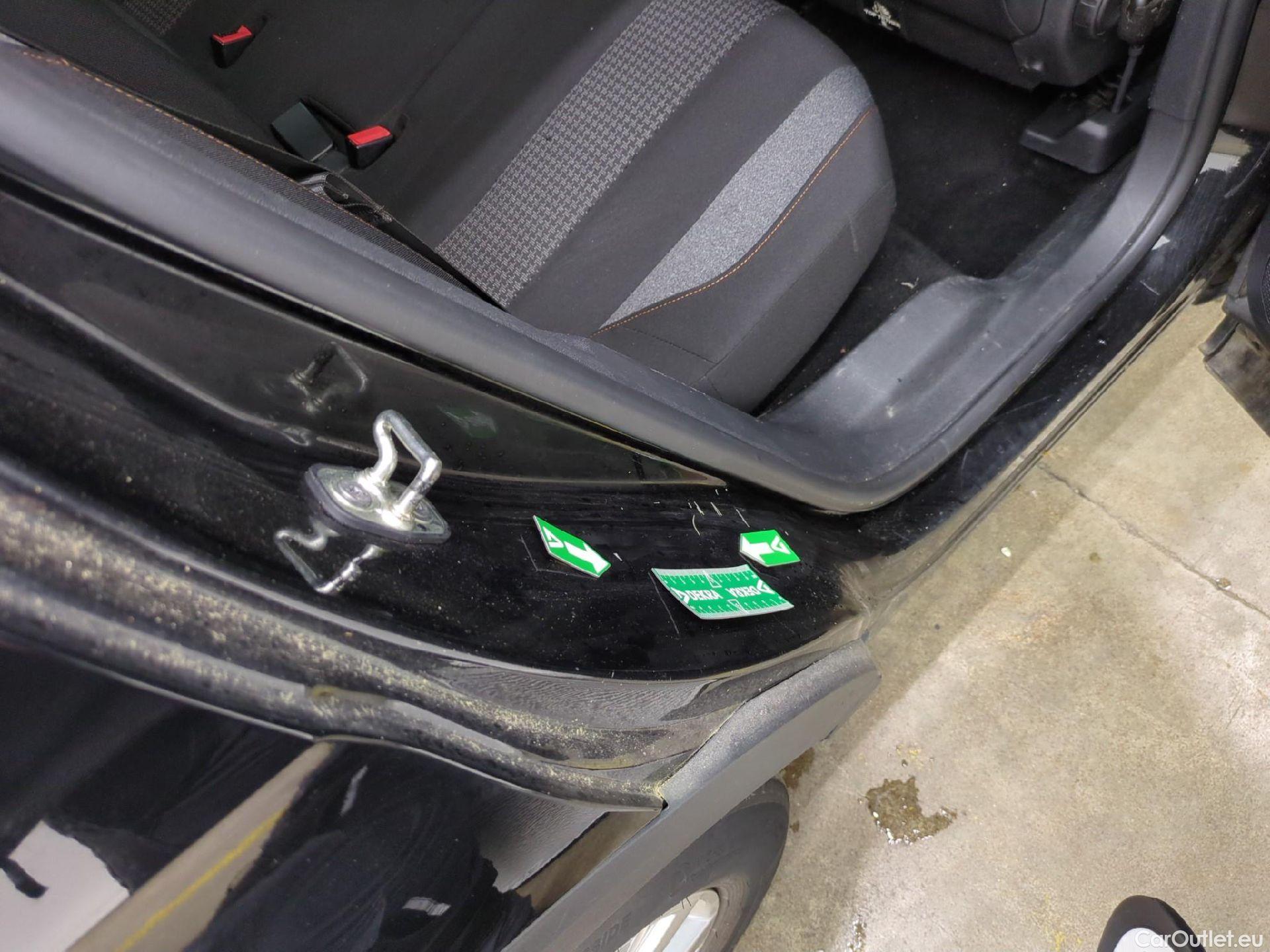  Peugeot  3008  Active Business 1.6 HDi 120CV BVM6 E6 #39