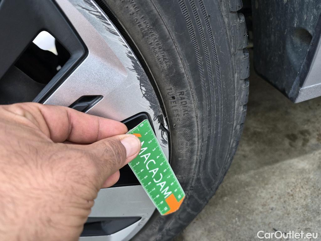  Peugeot  208  Active Business 1.5 HDi 100CV BVM6 E6d #90