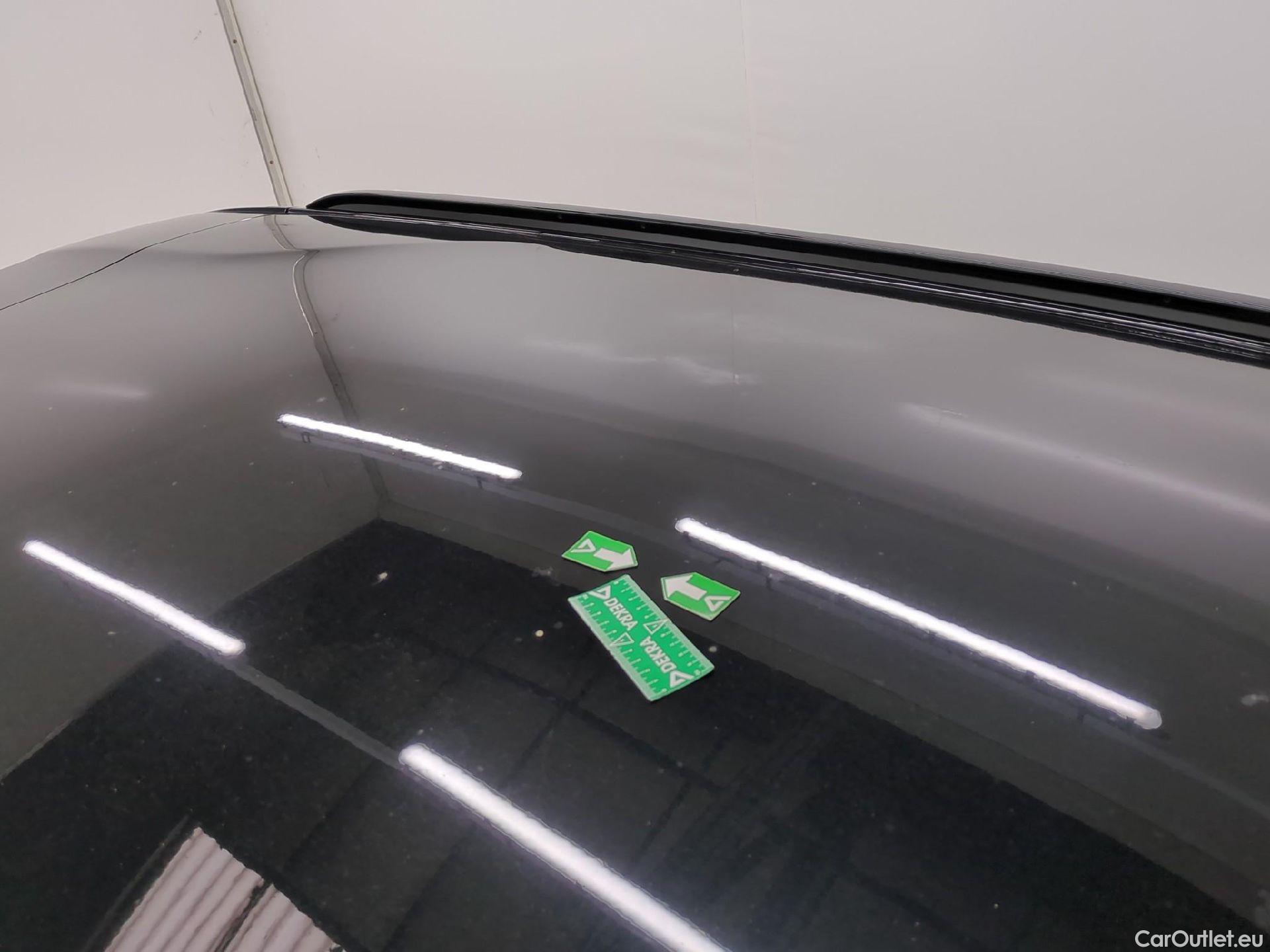  Peugeot  2008  Allure Pack 1.5 HDi 130CV BVA8 E6d #1