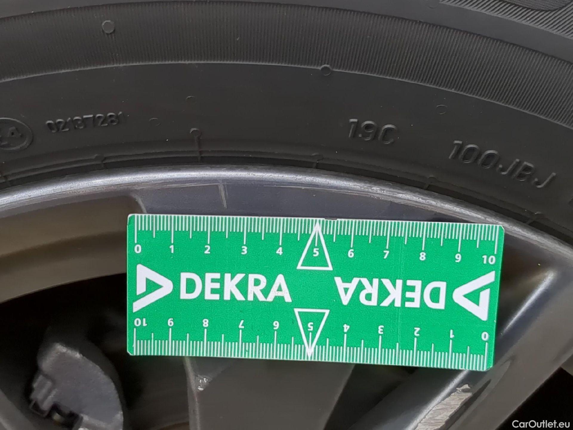  Peugeot  2008  Active Pack 1.5 HDi 110CV BVM6 E6d #7