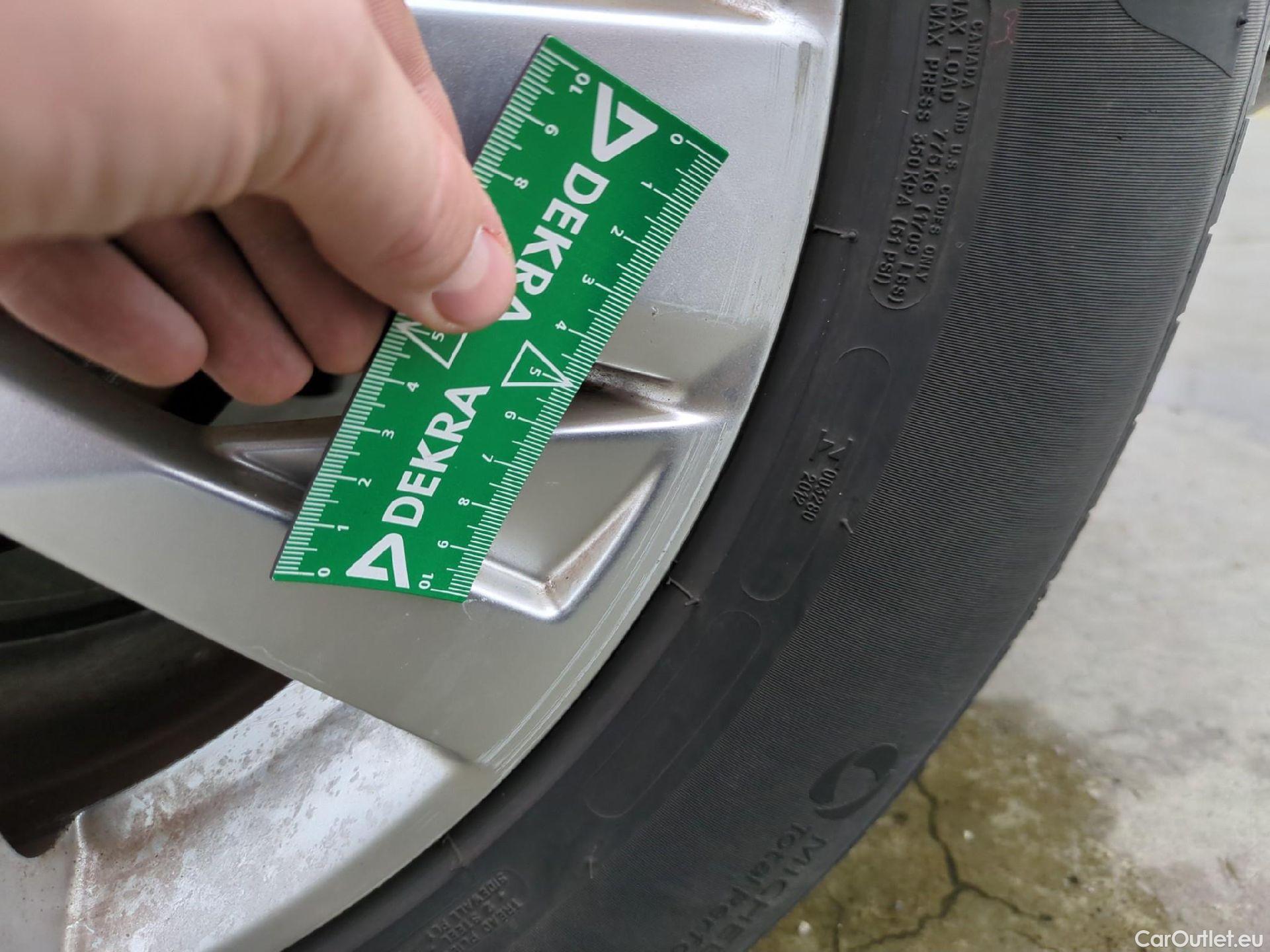  Peugeot  3008  Active Business 1.6 HDi 120CV BVM6 E6 #20